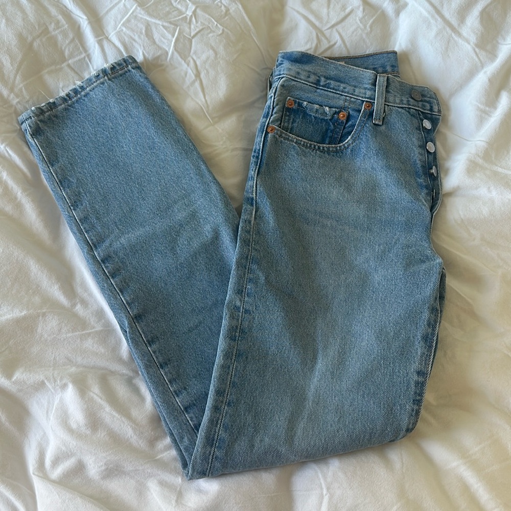 Levi's Light Blue High-Rise Straight Jeans